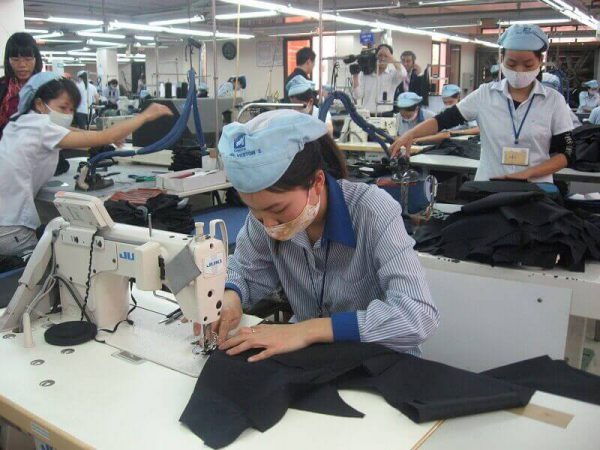 Kinh nghiệm tìm xưởng may quần áo hàng xuất khẩu