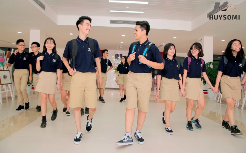 Quần và chân váy đồng phục học sinh