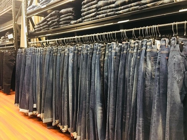 Xưởng may quần jean nam cao cấp - Jean No Bi Ta