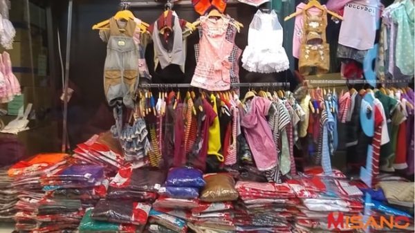 Lấy sỉ quần áo trẻ em tại chợ An Đông